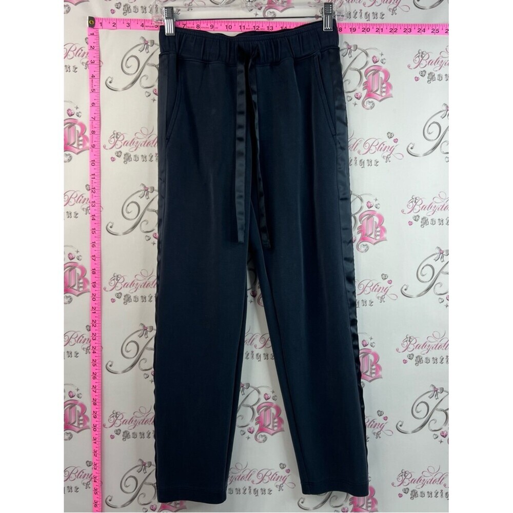 Club Smocked-Neck Blouse Flowy Pants With a Monaco Navy with a print of Shine